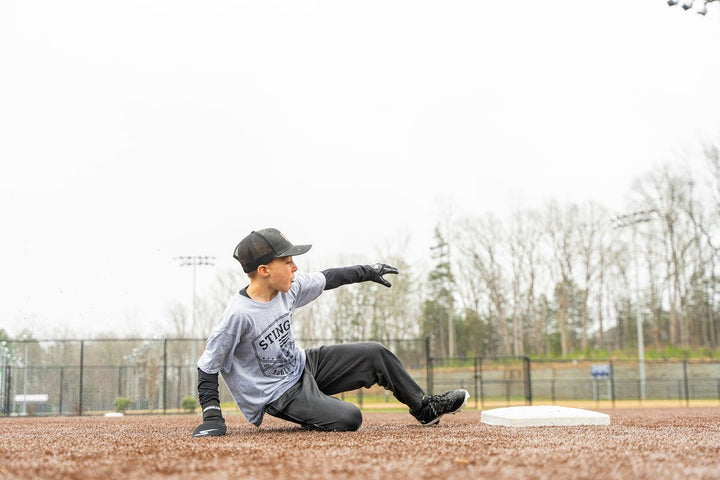Stinger Sliding Mitt - CMD Sports