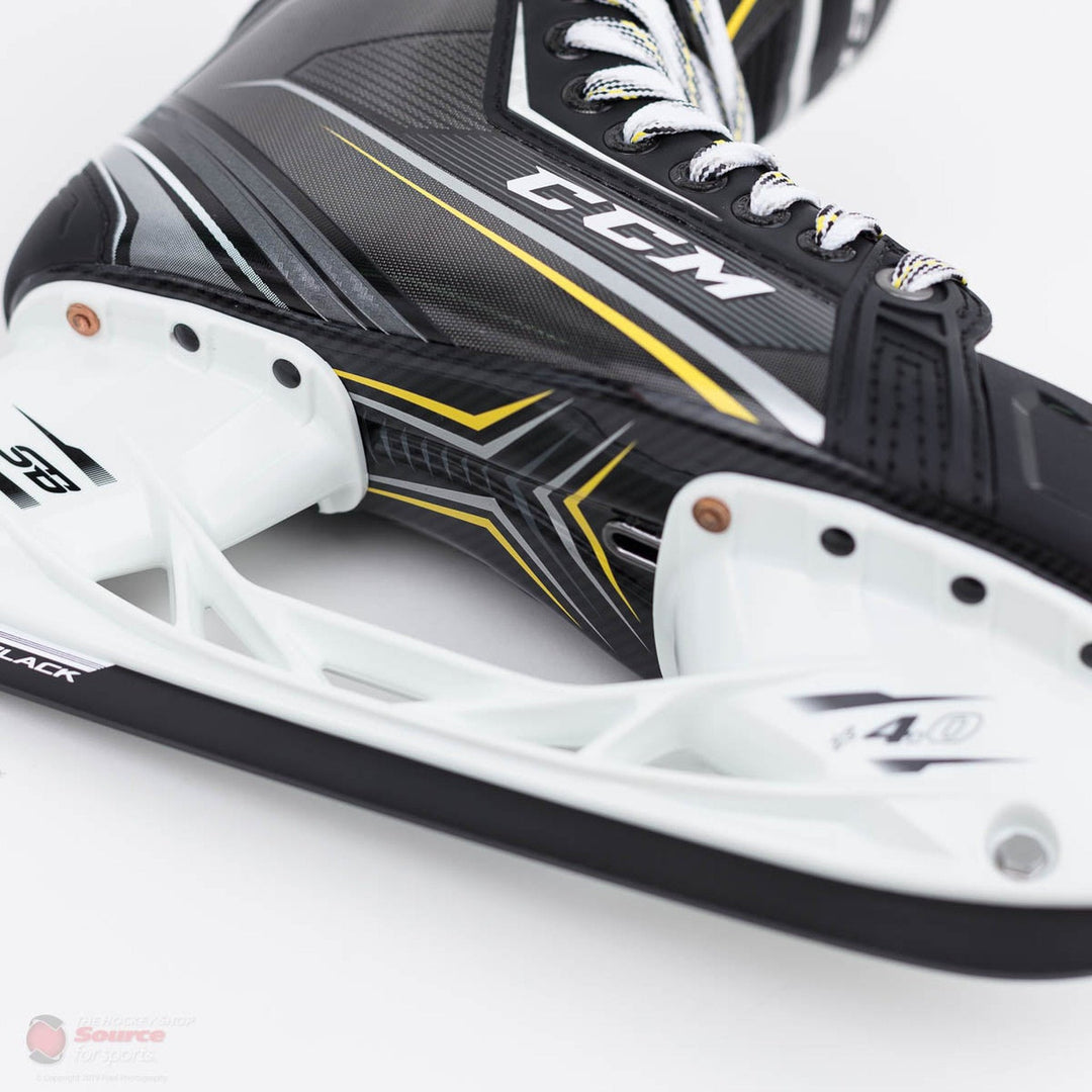 Hockey Plus - Best Pricing on CCM Tacks Vector Plus Junior Ice